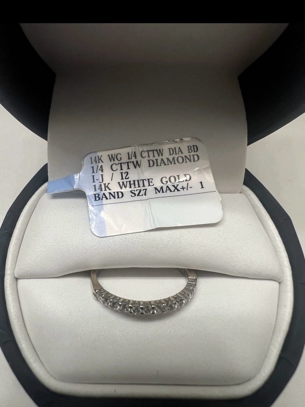 14K White Gold Diamond Wedding Band - 1/4 CTW - Size 7